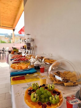 admiro hotel