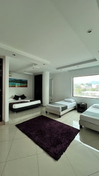 hotel gran conquistador 33