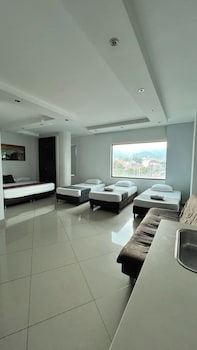 hotel gran conquistador 33