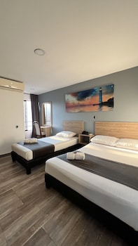 hotel gran conquistador 33