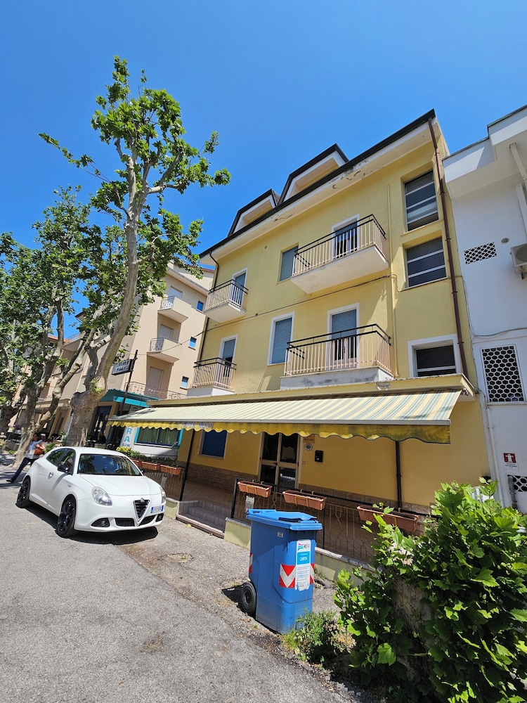 bellaria igea marina