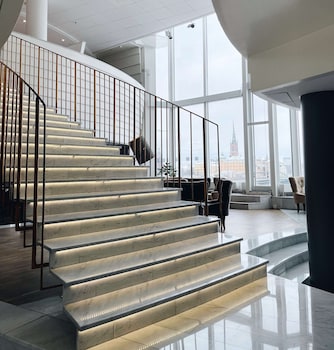 hilton stockholm slussen