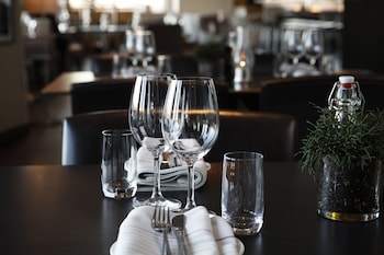hilton stockholm slussen