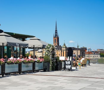 hilton stockholm slussen