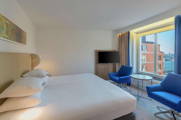 hilton stockholm slussen