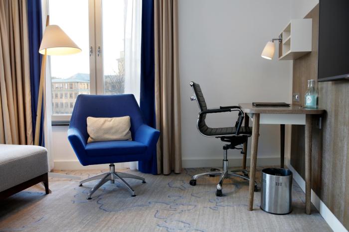 hilton stockholm slussen