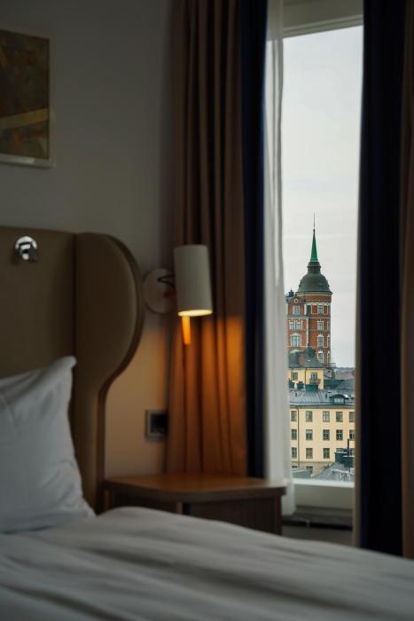 hilton stockholm slussen