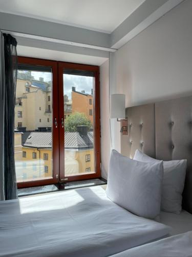 hilton stockholm slussen