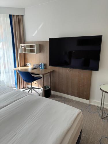 hilton stockholm slussen