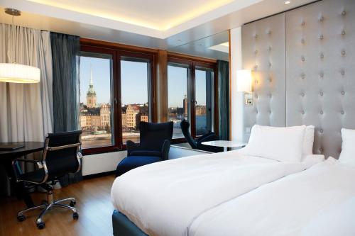 hilton stockholm slussen