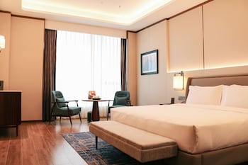 yuanchang grand harbourview hotel