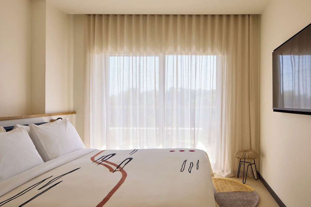 ace hotel and swim club athens