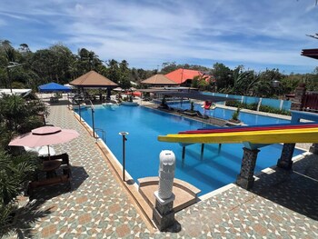 pmg islandscape resort