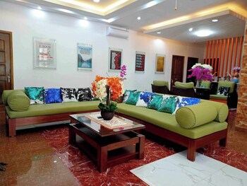 pmg islandscape resort