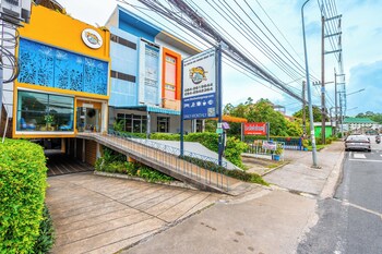 the cheetar hotel