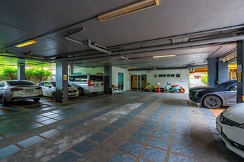 the cheetar hotel