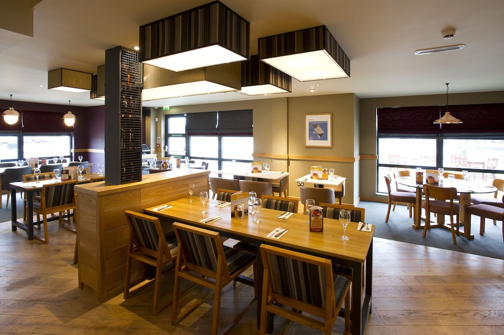 premier inn stirling city centre