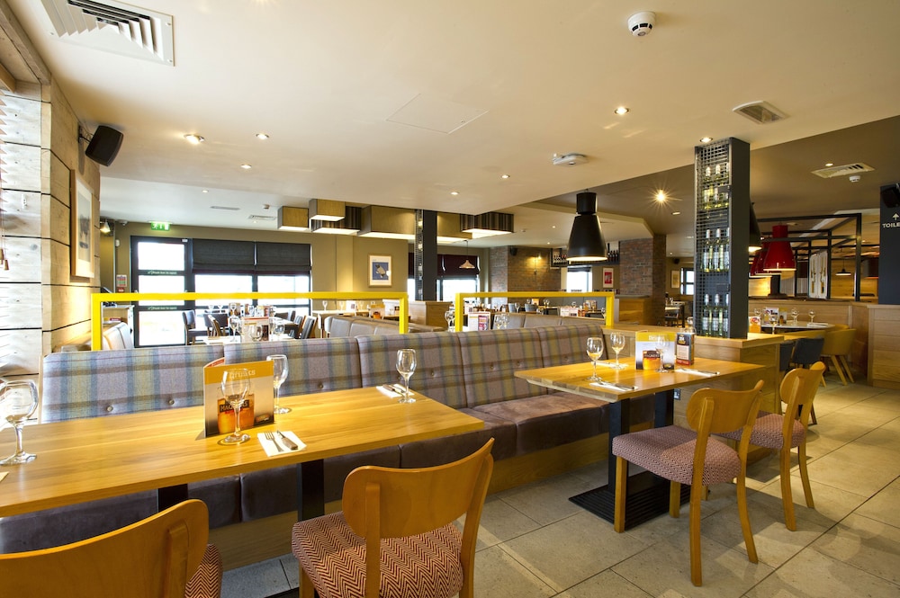 premier inn stirling city centre