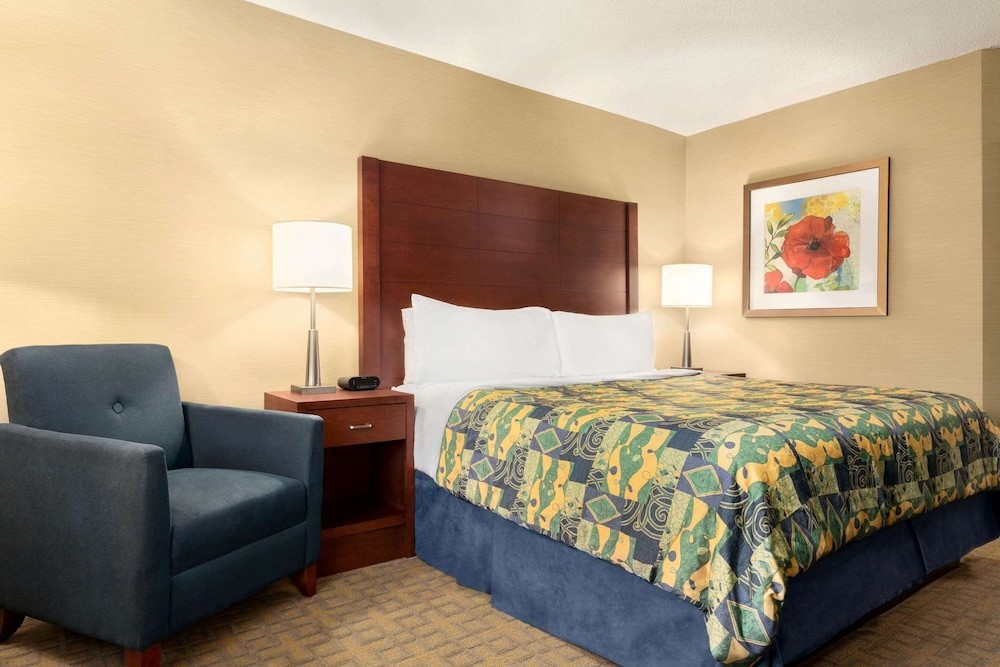 travelodge by wyndham oshawa whitby