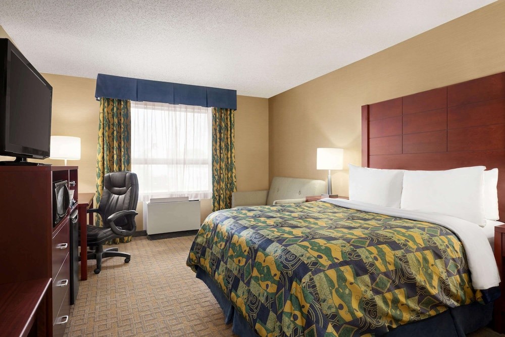 travelodge by wyndham oshawa whitby