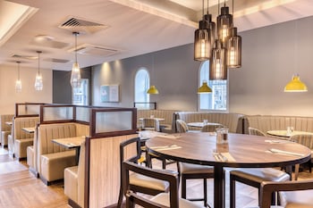 premier inn cardiff city centre stadium