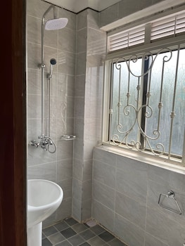 ingrids place namugongo