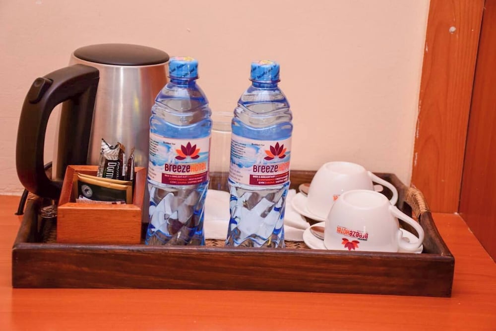 breeze hotel nyahururu