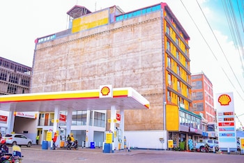 breeze hotel nyahururu