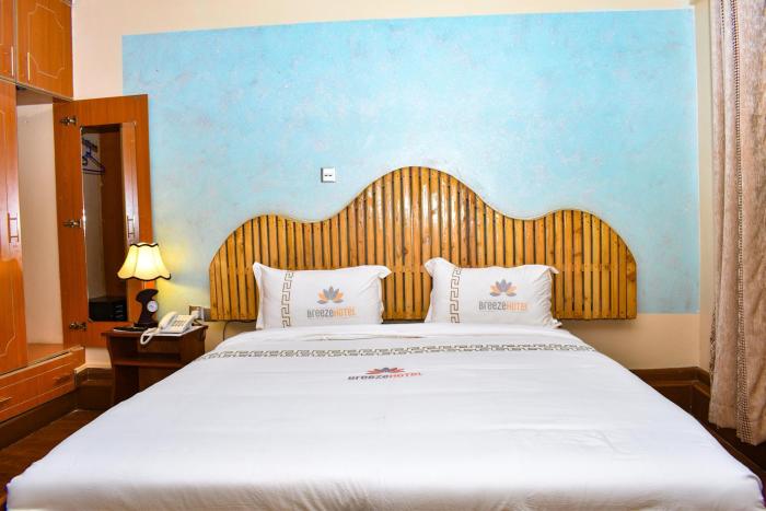 breeze hotel nyahururu