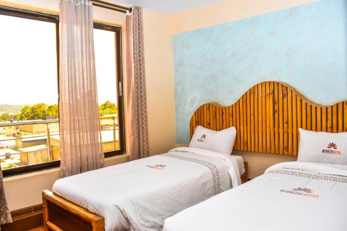 breeze hotel nyahururu
