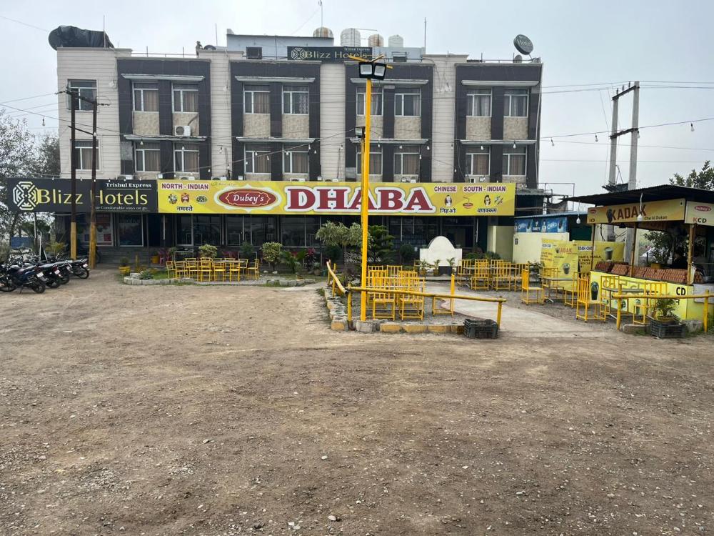 blizz hotels trishul express