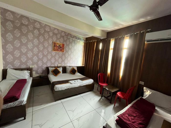 blizz hotels trishul express