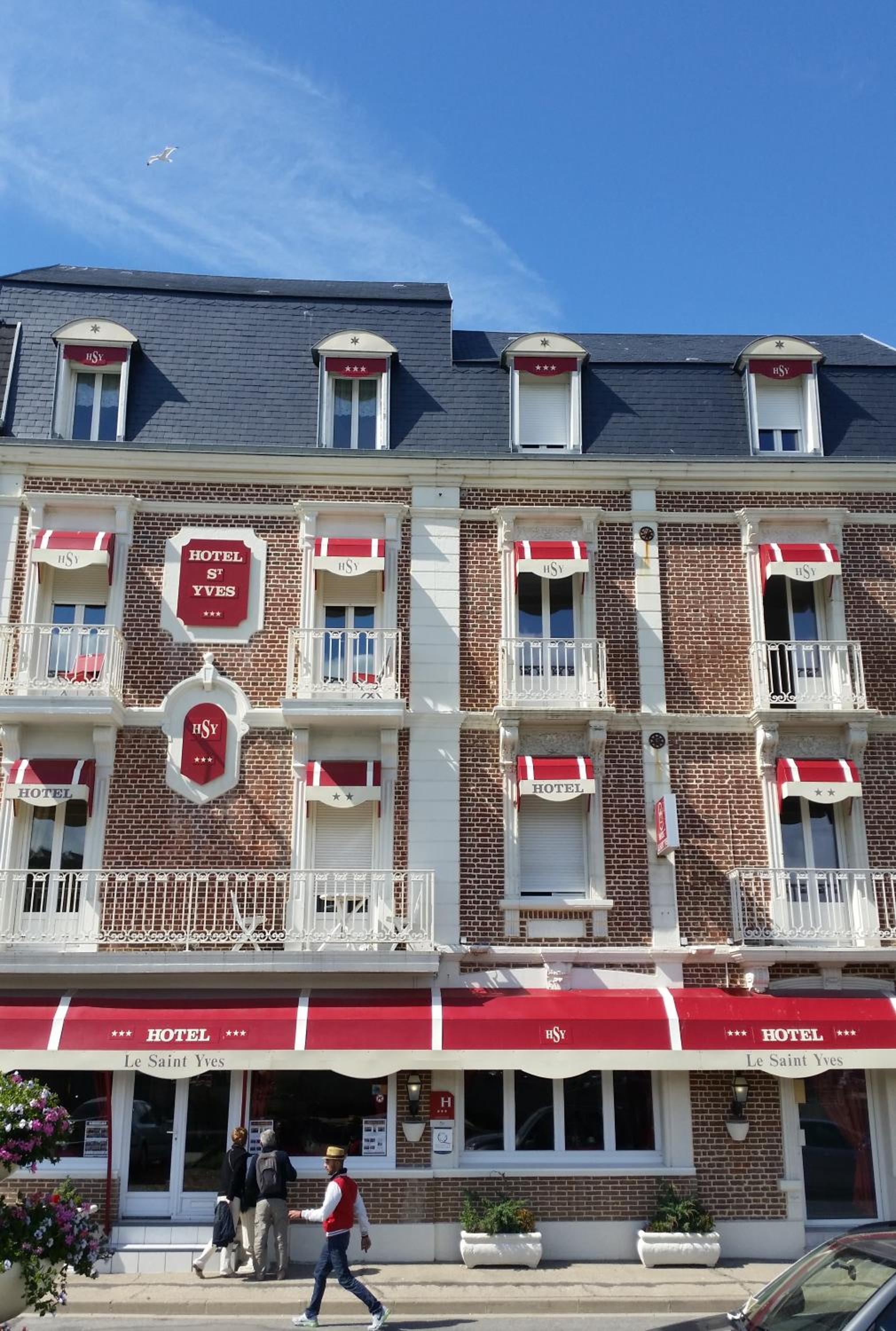 hotel le saint yves