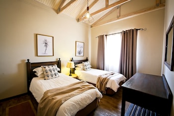 otjiwa safari lodge