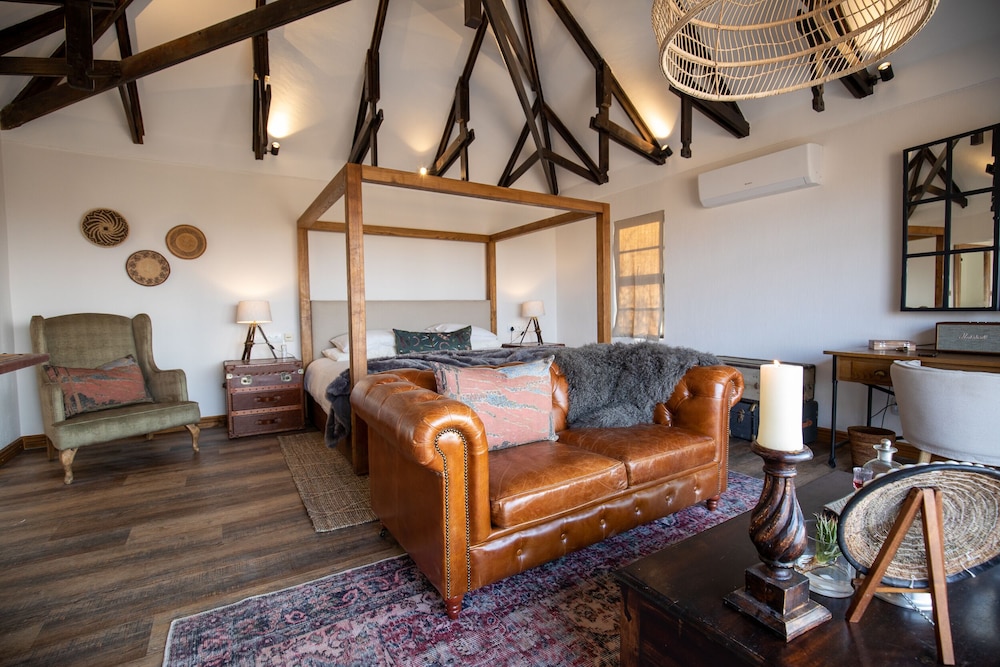 otjiwa safari lodge