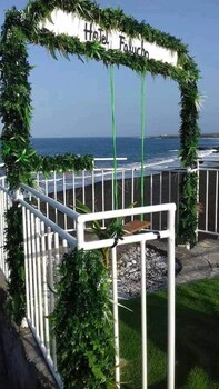 hotel restaurant falucho paradise beach
