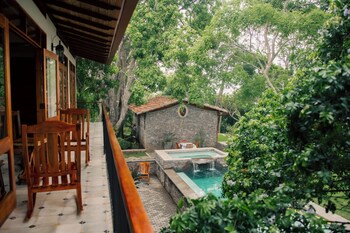 el guayacan retreat
