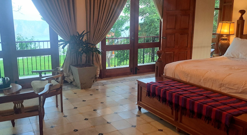 el guayacan retreat