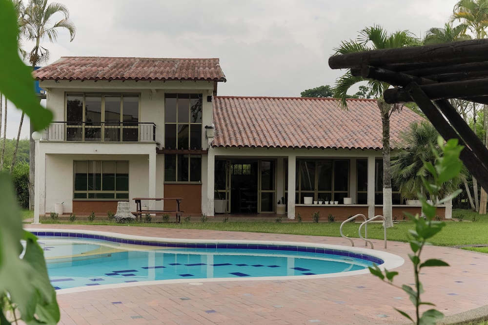 hotel chalet la sofia by majuva