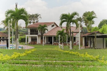 hotel chalet la sofia by majuva