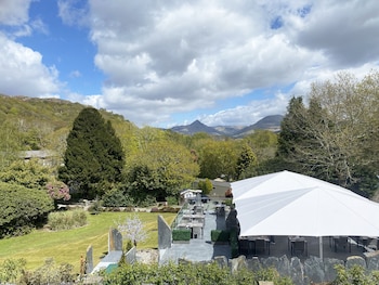 aberdunant hall