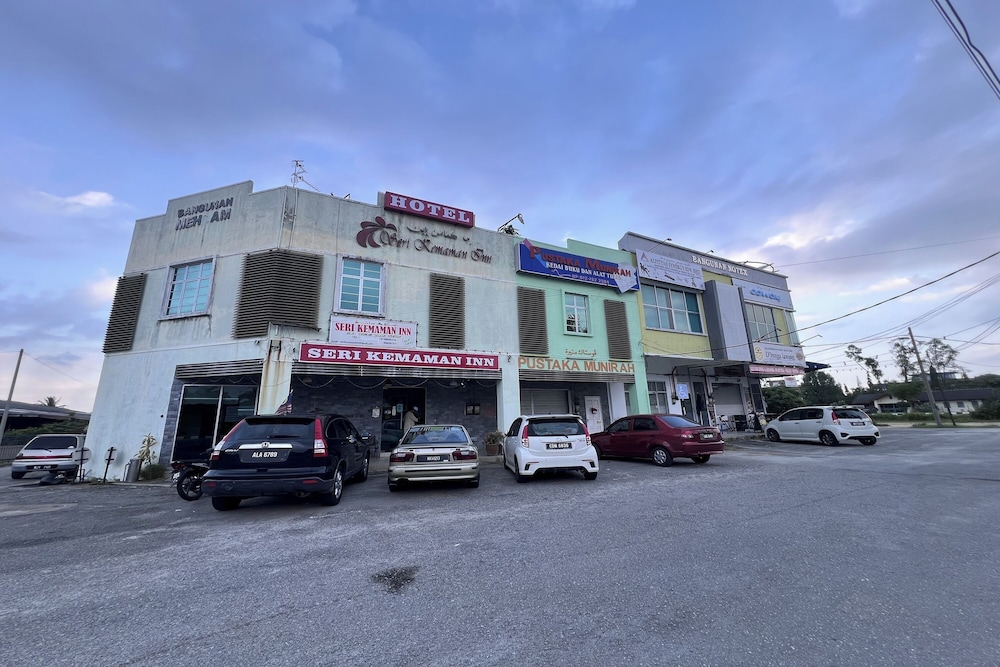 seri kemaman inn