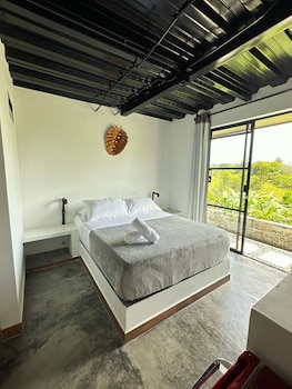 eco hotel la colina mirador