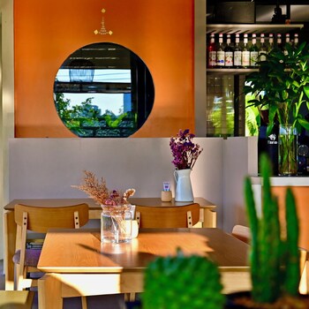 coconut lane bangkok