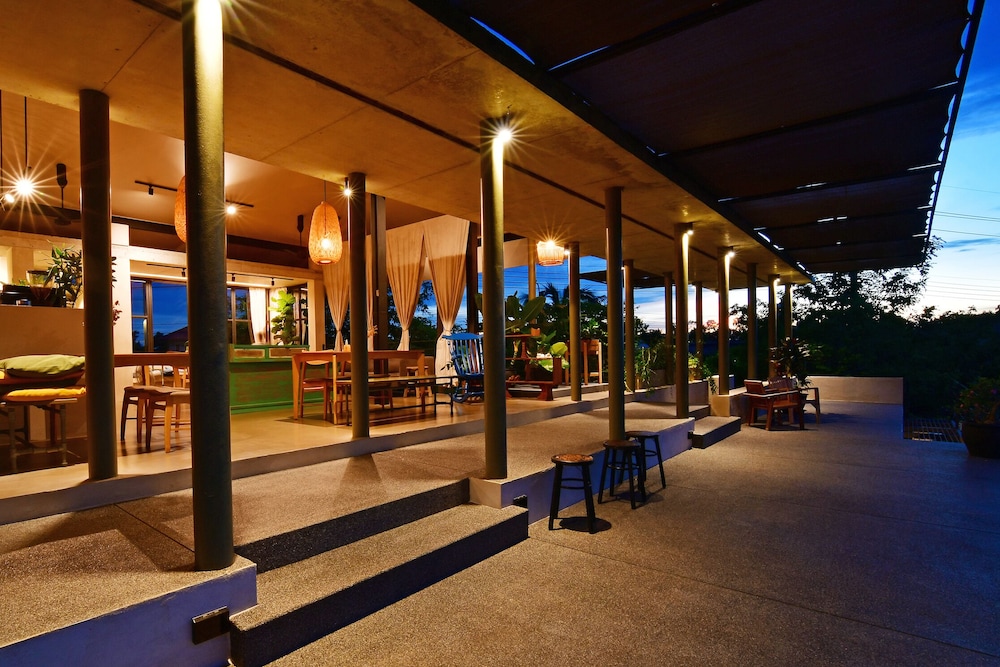 coconut lane bangkok