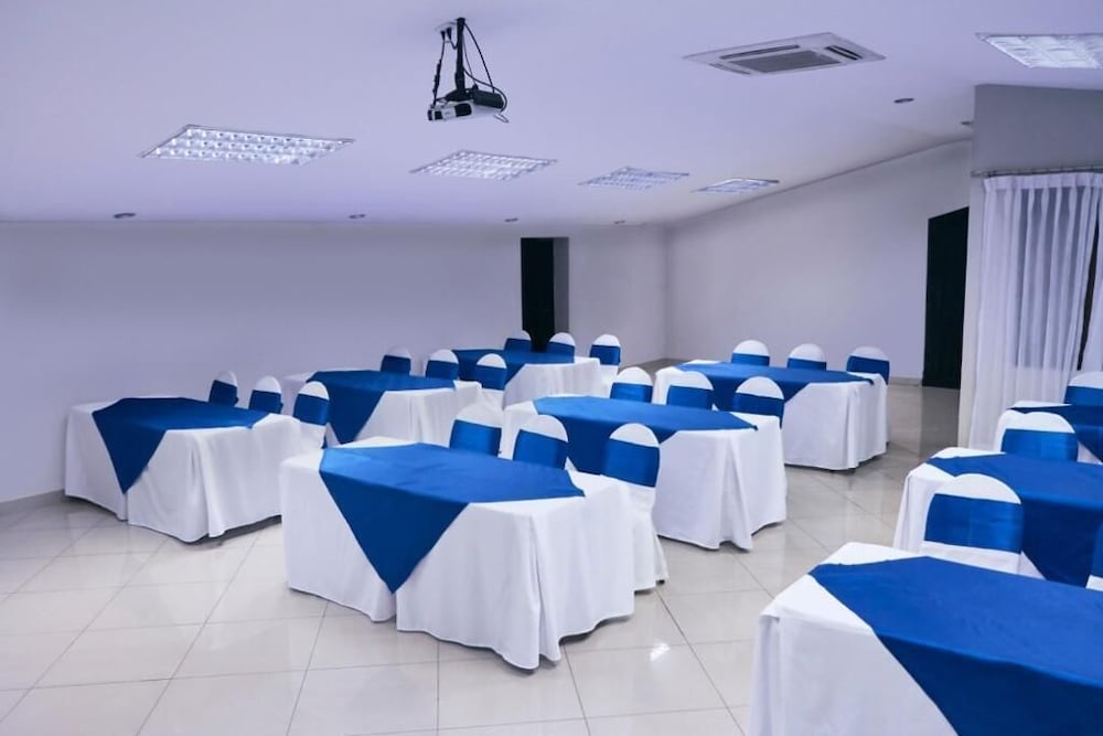 hotel alameda