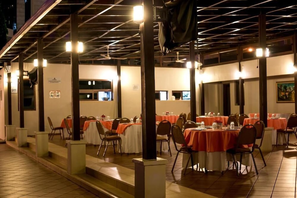 hotel alameda