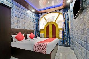 Hotel Ajay,Sea Beach Road,2 star
