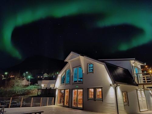 torsken brygge senja by heart