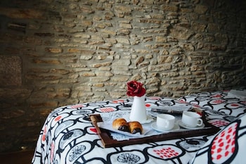 Hotel Arco De Mazarelos,Santiago>>A Coruña,1 star